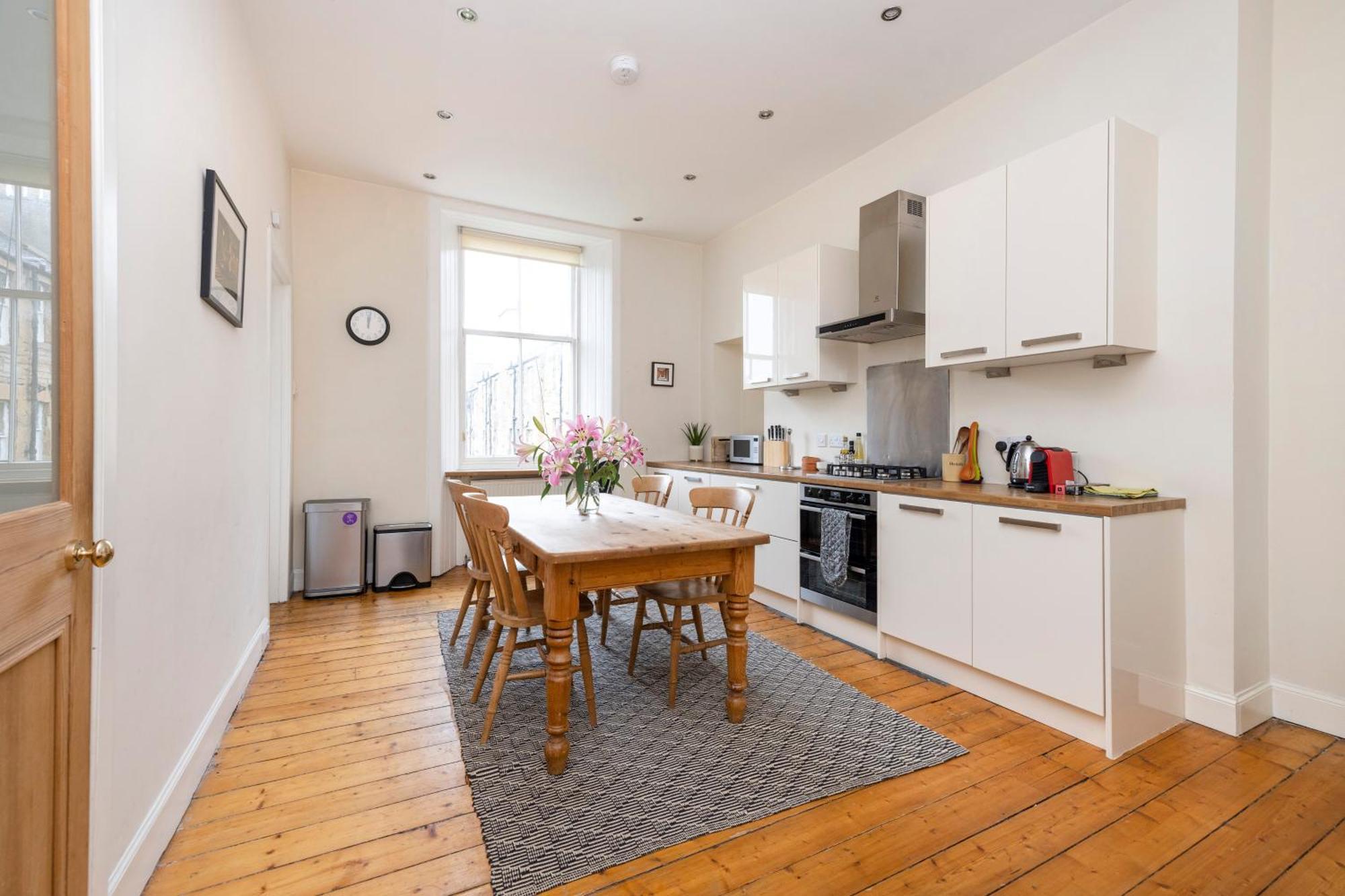 Tasteful 1-Bedroom Apartment Near Edinburgh Meadows Экстерьер фото